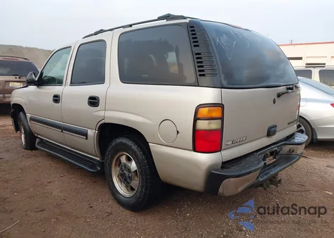 2004 Chevrolet Tahoe Ls z USA, uszkodzony, nr VIN 1GNEC13Z14R135168